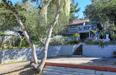 Photo of 2100 Langton St, Cambria, CA 93428 (MLS # SC26051199)