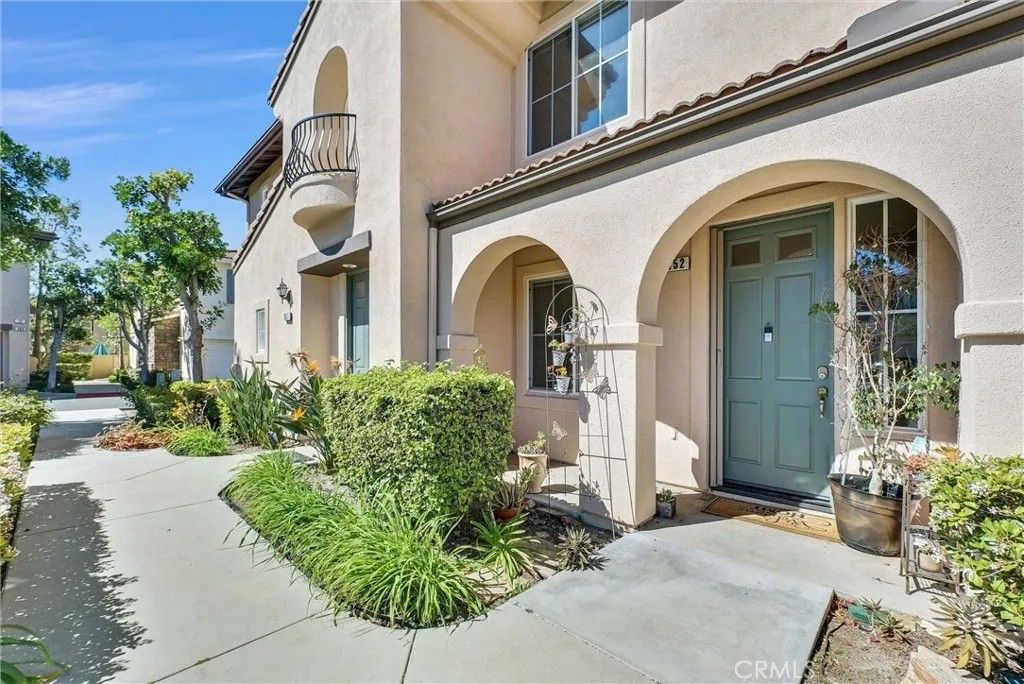 Photo of 152 Autumn Leaf, Mission Viejo, CA 92692 (MLS # OC26050577)