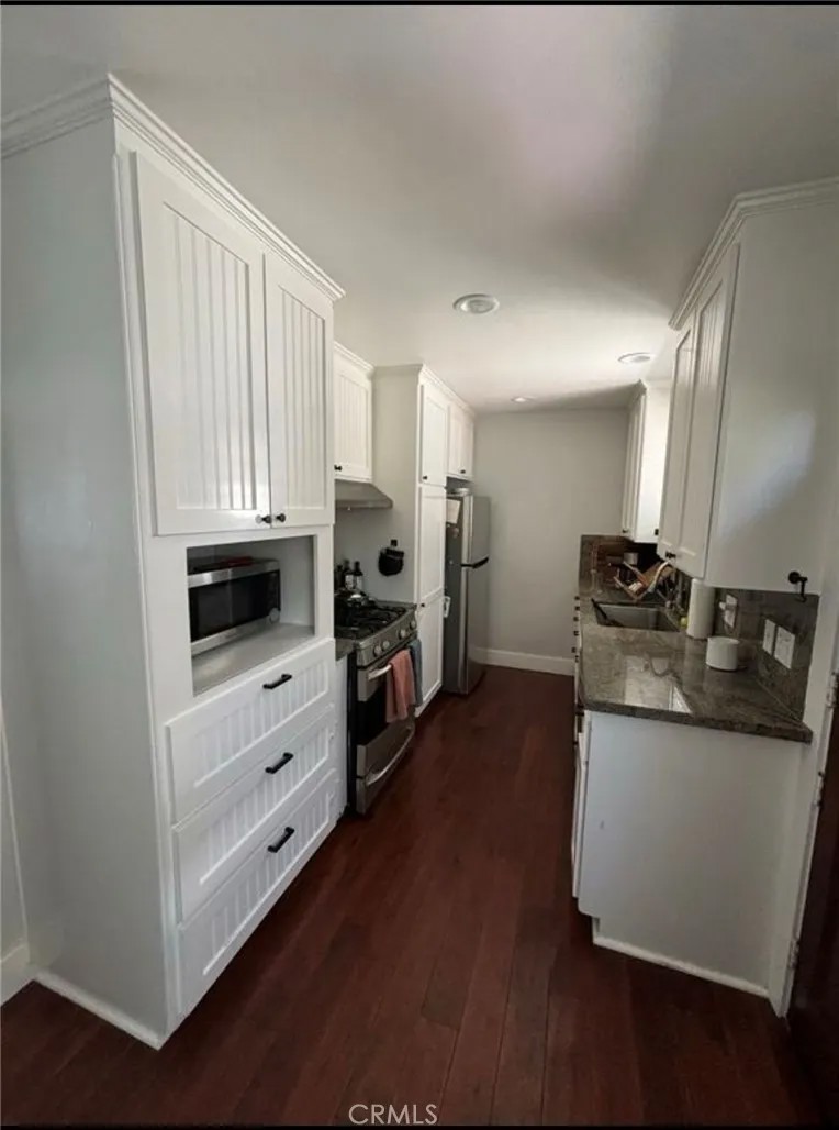 228 Del Mar Avenue