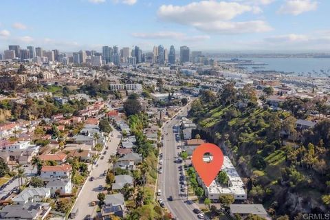 2850 Reynard Way #30 San Diego CA 92103