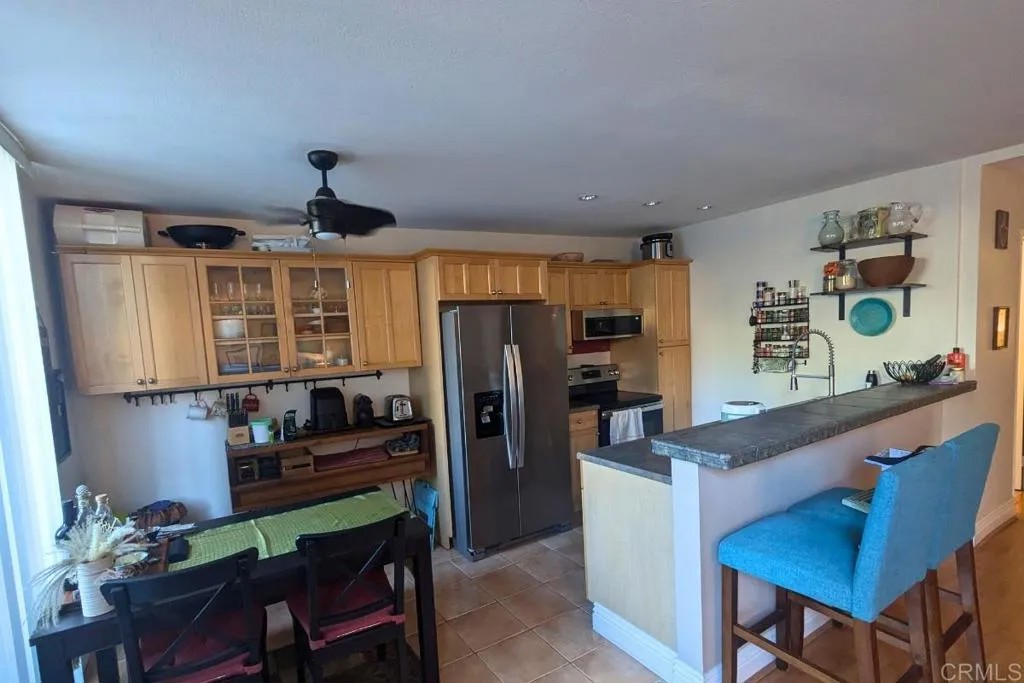 2850 Reynard Way #30