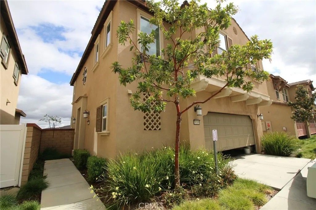 Photo of 30346 Village Knoll Drive, Menifee, CA 92584 (MLS # SW26090406)