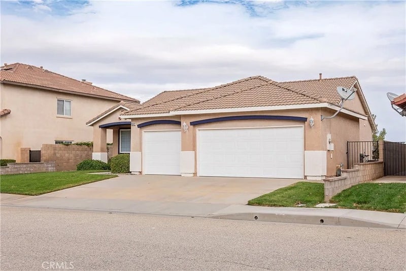 3947 Grandview
