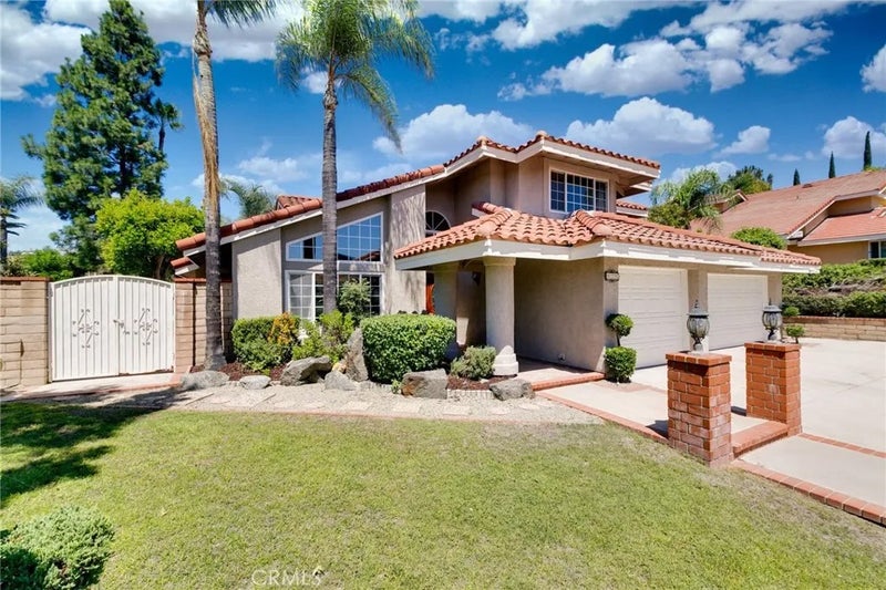 625 N Pacer Court