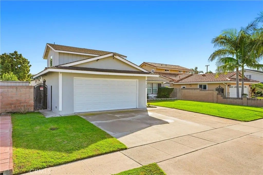 Photo of 9168 El Colorado Ave, Fountain Valley, CA 92708 (MLS # OC26022824)