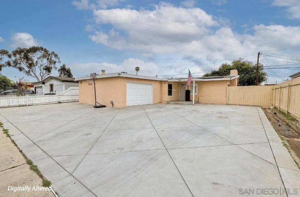 Photo of 549 Marble St, El Cajon, CA 92020 (MLS # 260020348)