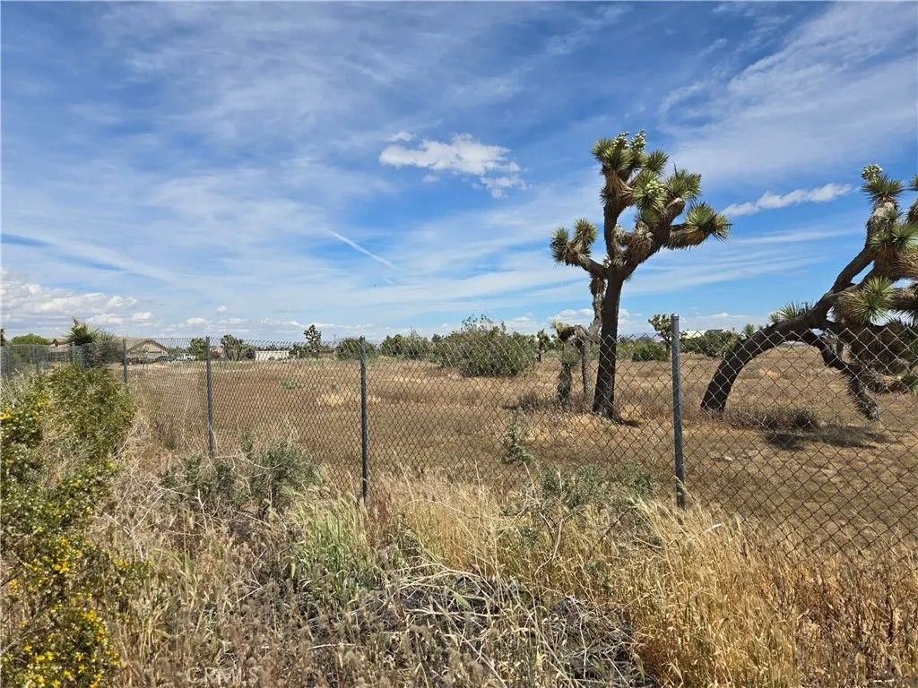 Photo of 0 Aster, Oak Hills, CA 92344 (MLS # IV26079739)