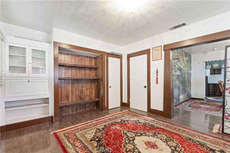 1024 Figueroa Terrace