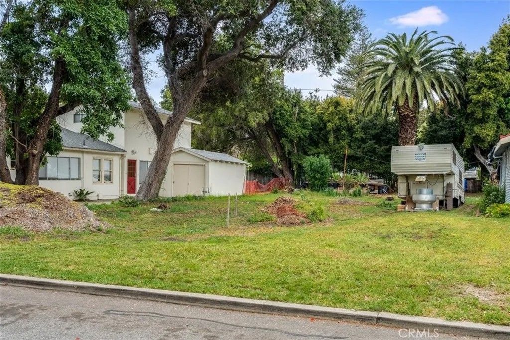 Photo of 878 Murray Ave, San Luis Obispo, CA 93405 (MLS # NS26071720)