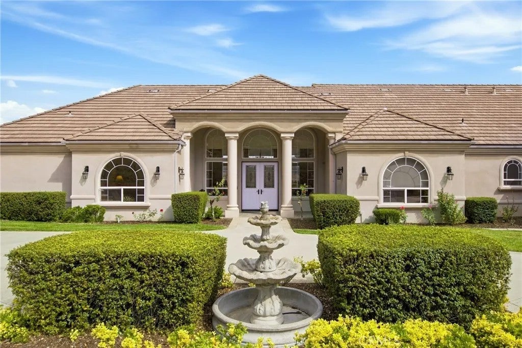 41653 Oak Trail Court
