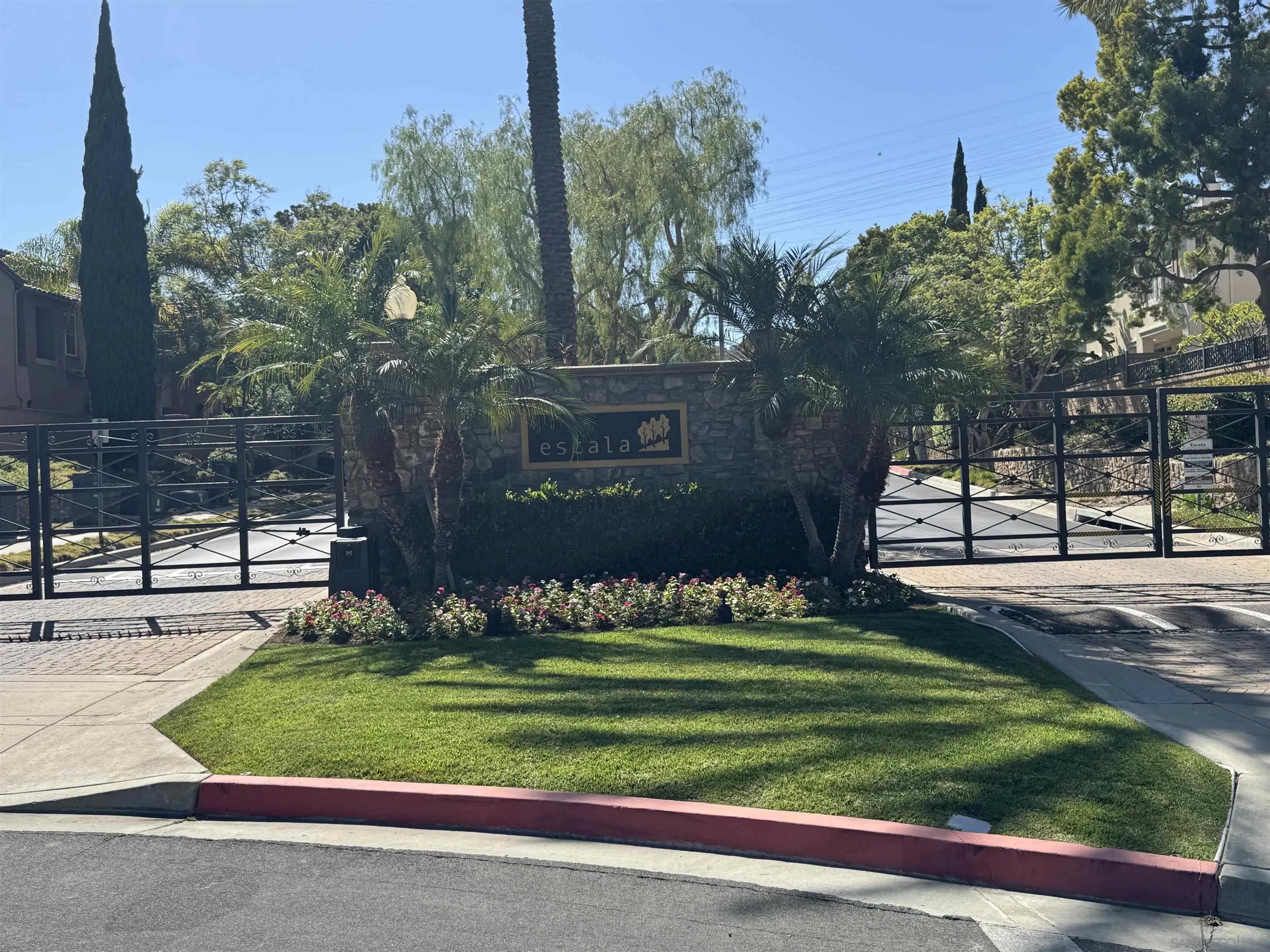 9216 Calmante Lane