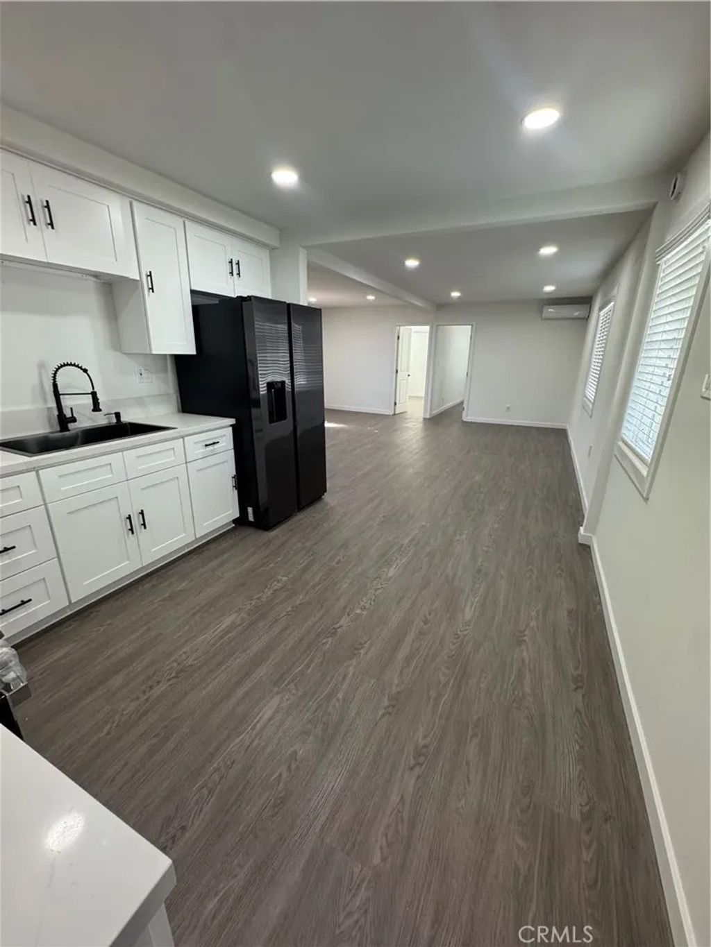 Photo of 435 S 1st Ave, Barstow, CA 92311 (MLS # DW25282351)