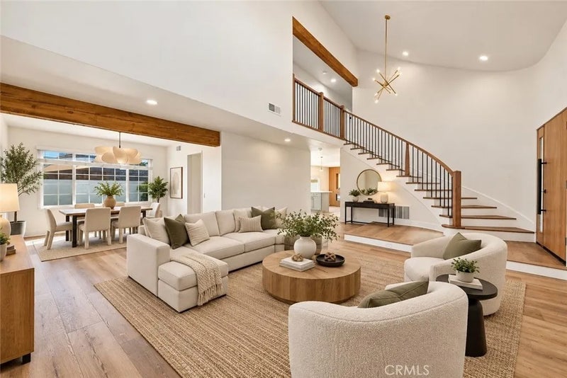 19552 Helena Circle
