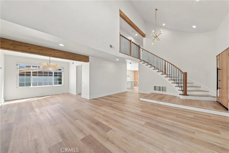 19552 Helena Circle