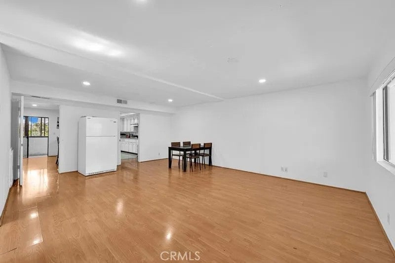 225 N Baltimore A