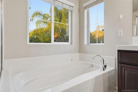 Tiny photo for 2923 Oro Blanco Cir, Escondido, CA 92027 (MLS # 250045563)