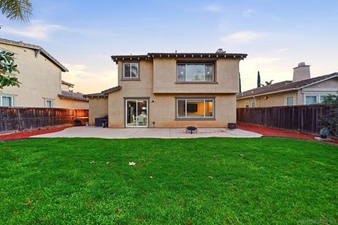 Tiny photo for 2923 Oro Blanco Cir, Escondido, CA 92027 (MLS # 250045563)