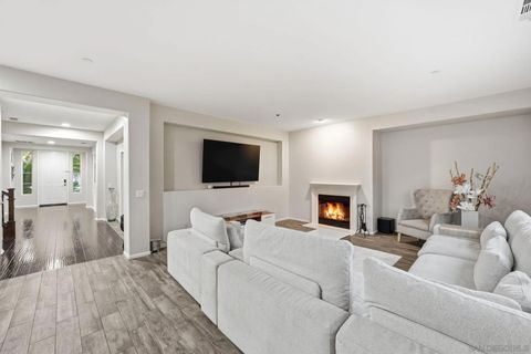 Tiny photo for 2923 Oro Blanco Cir, Escondido, CA 92027 (MLS # 250045563)