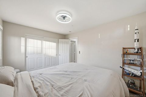 Tiny photo for 2923 Oro Blanco Cir, Escondido, CA 92027 (MLS # 250045563)