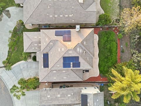 Tiny photo for 2923 Oro Blanco Cir, Escondido, CA 92027 (MLS # 250045563)