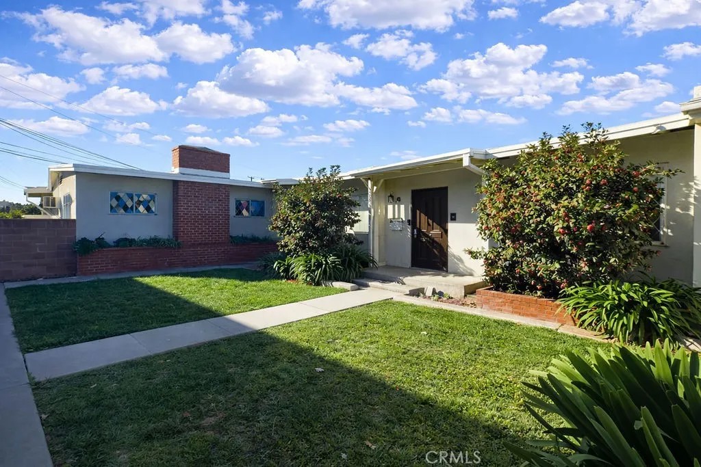 8346 Sargent Avenue