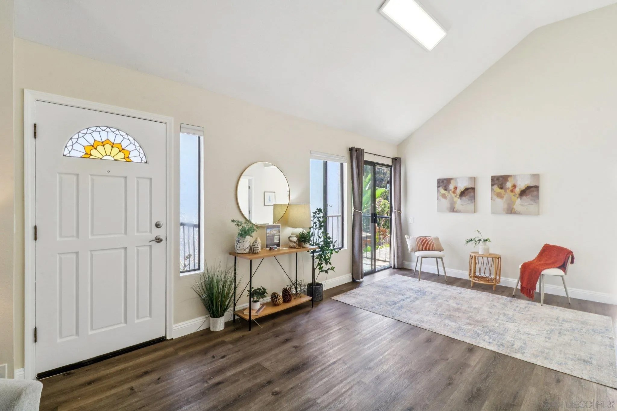 2829 Forest View