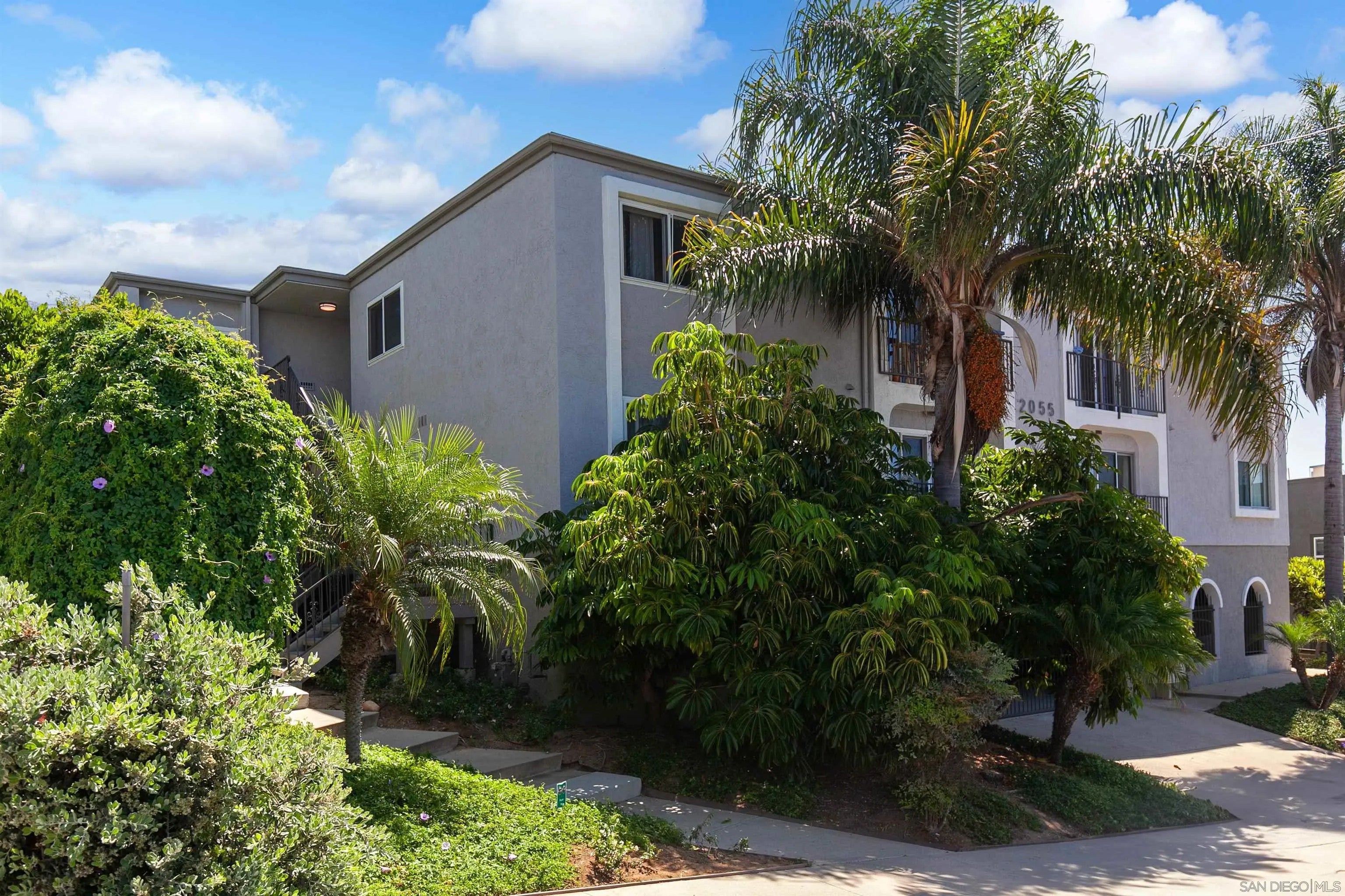 2055 Front Street 4