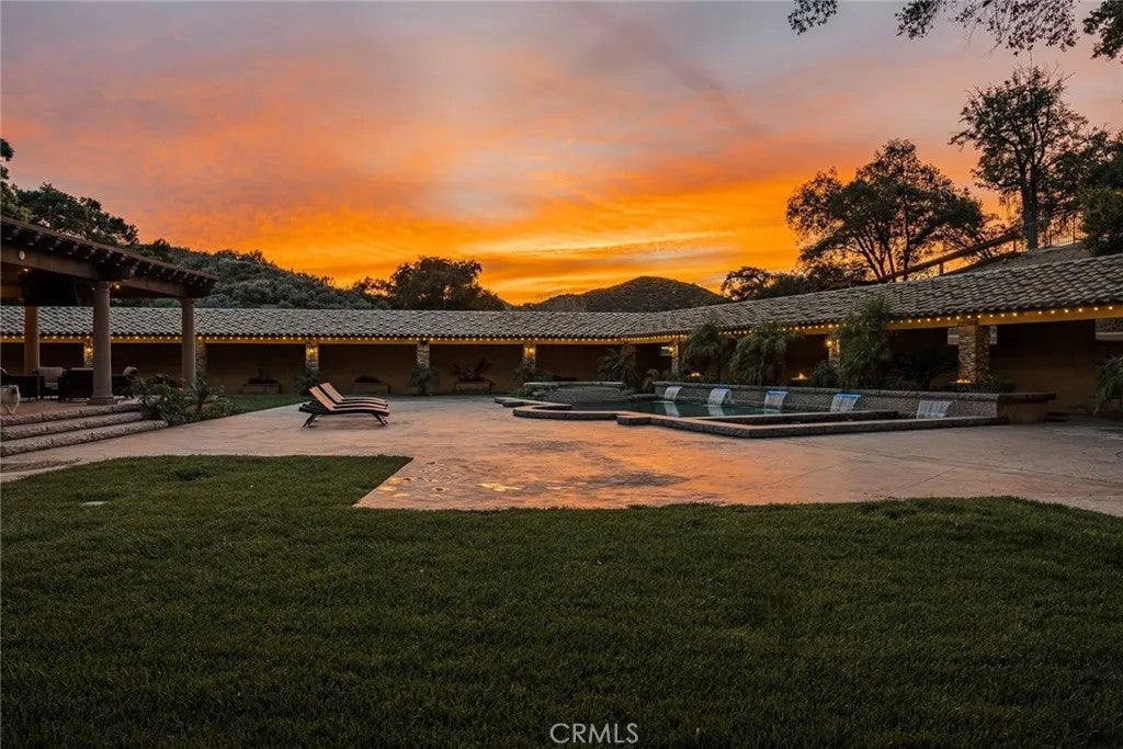 16450 Alamo Canyon