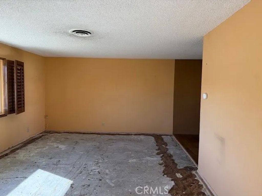 Photo of 26079 Anawood Pl, Hemet, CA 92544 (MLS # SW25273110)