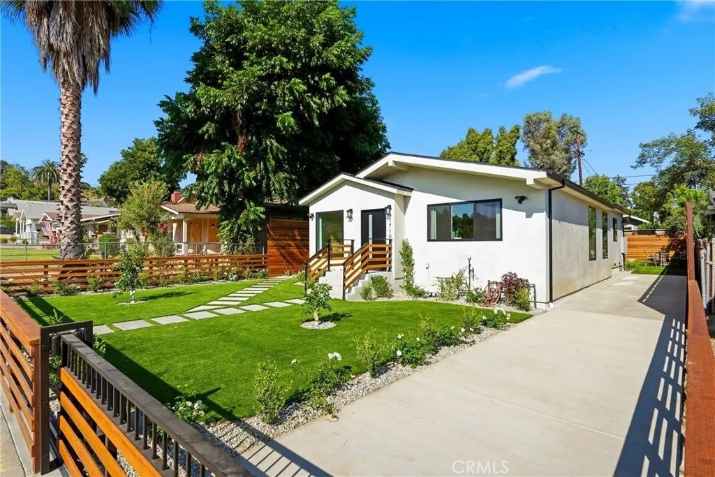 1710 Phillips Way