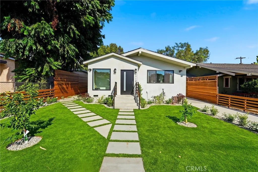 1710 Phillips Way