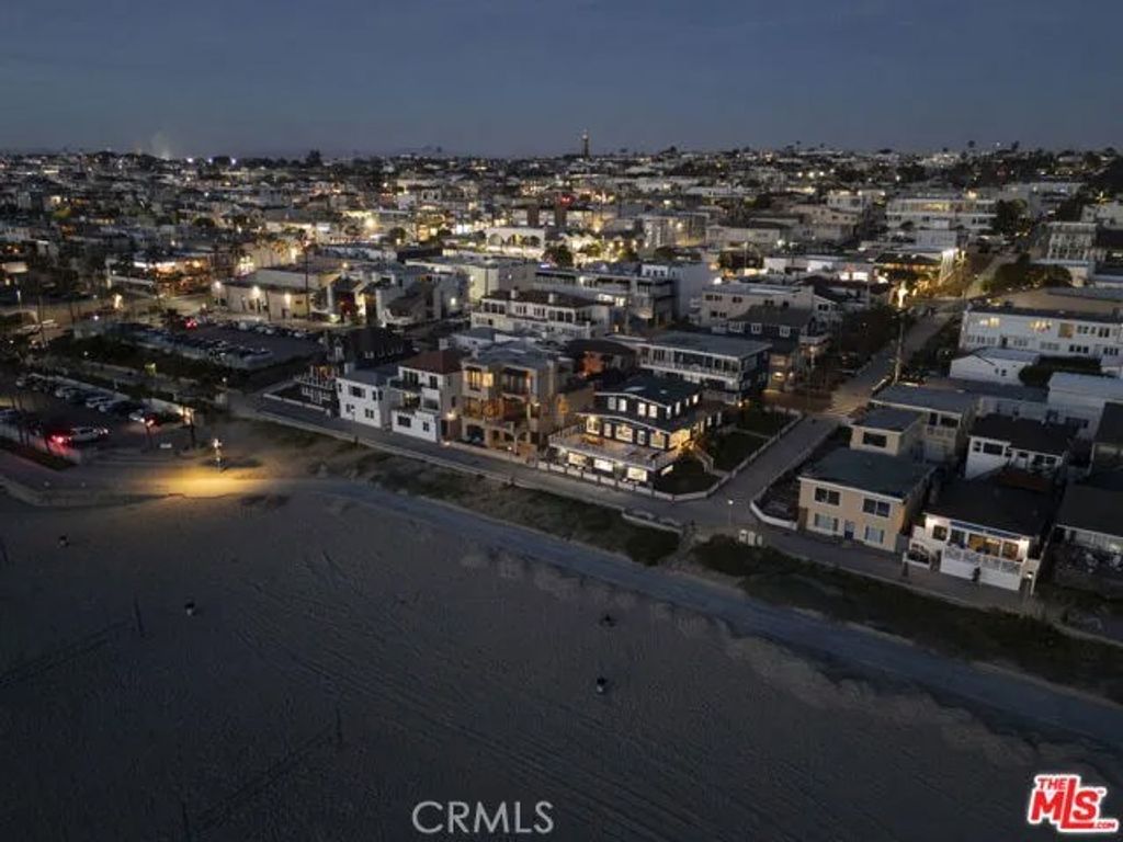 Photo of 1000 The Strand, Manhattan Beach, CA 90266 (MLS # SB26074286)