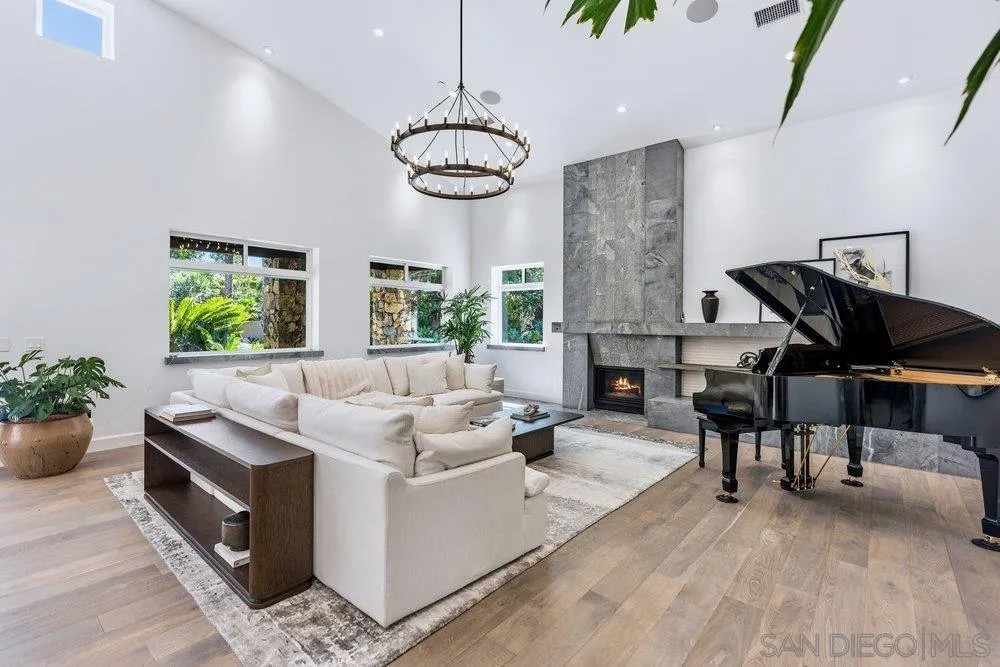 1240 Berryman Canyon