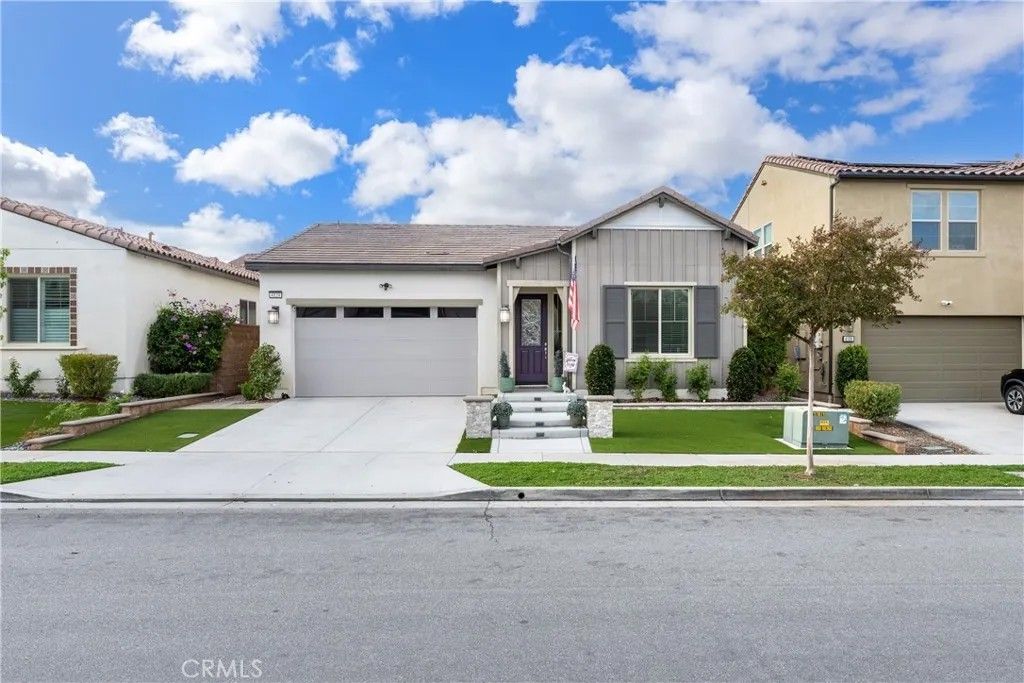 Photo of 4124 Cameron Way, Corona, CA 92883 (MLS # IG25267796)