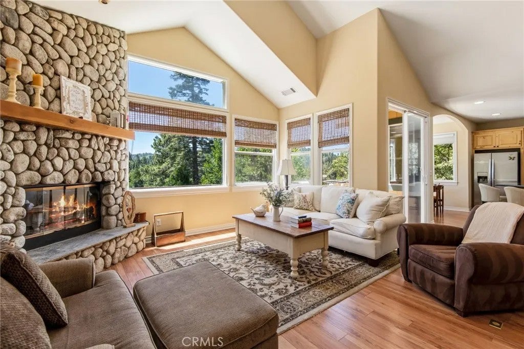 27347 Maplewood