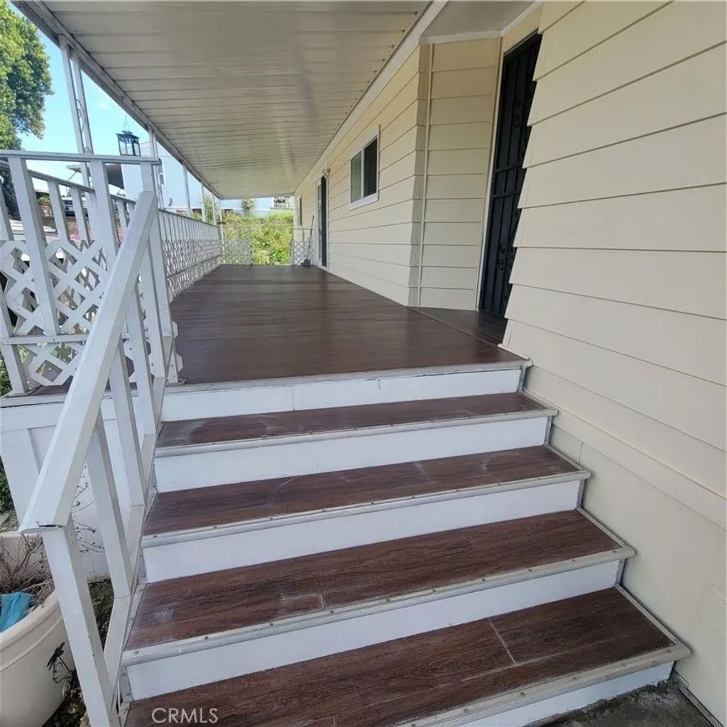 Photo of 901 S 6th Ave, Hacienda Heights, CA 91745 (MLS # PW26066088)