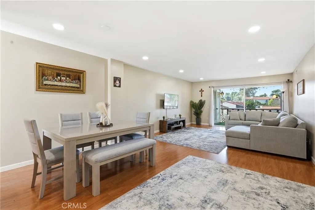 12148 Rancho Bernardo B