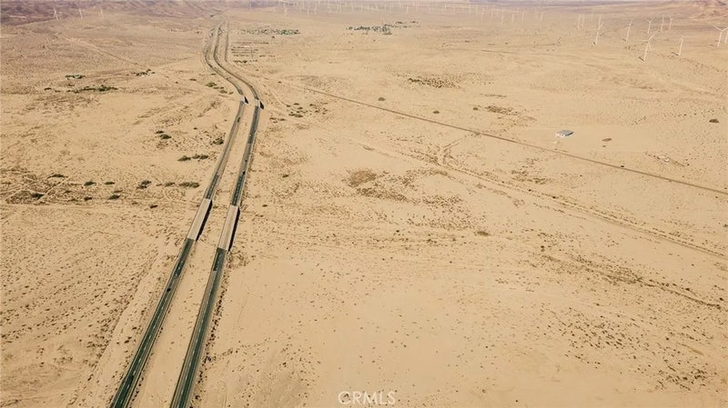2899 Highway 8