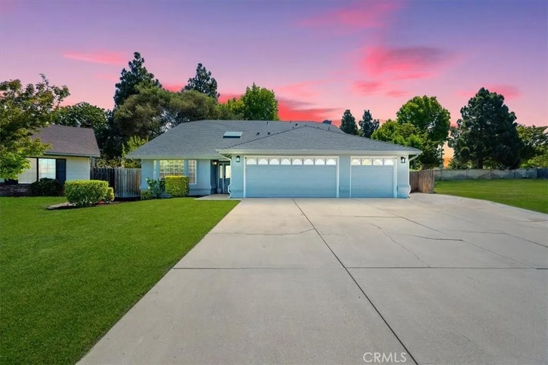 838 Rain Tree Court