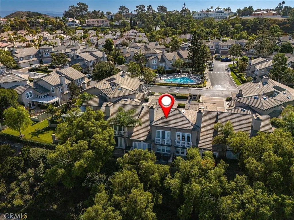 Photo of 112 Cameray Hts, Laguna Niguel, CA 92677 (MLS # TR26042391)