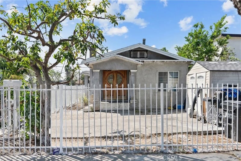 1500 W 59th Place