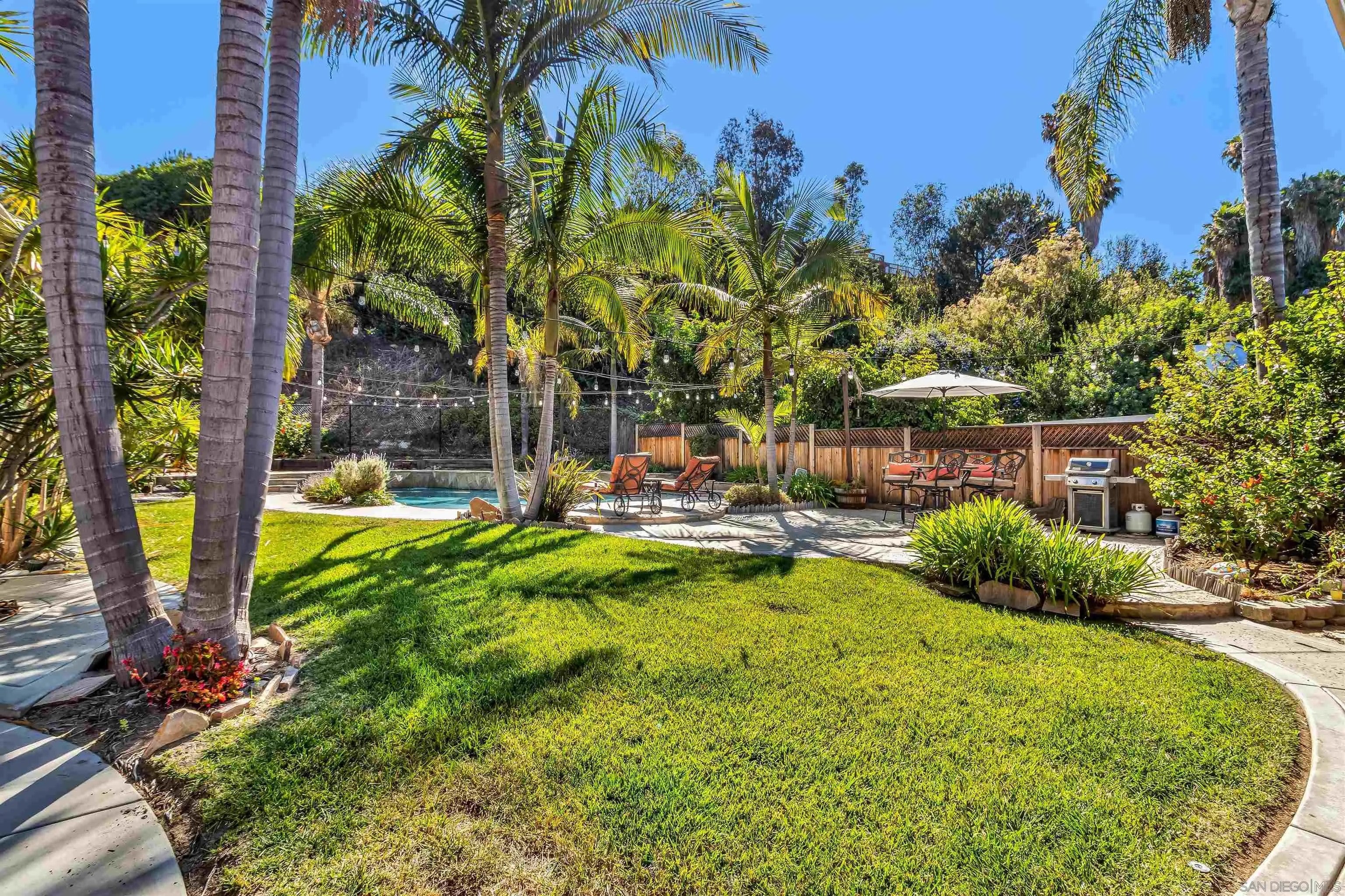 7310 Hamlet Ave.