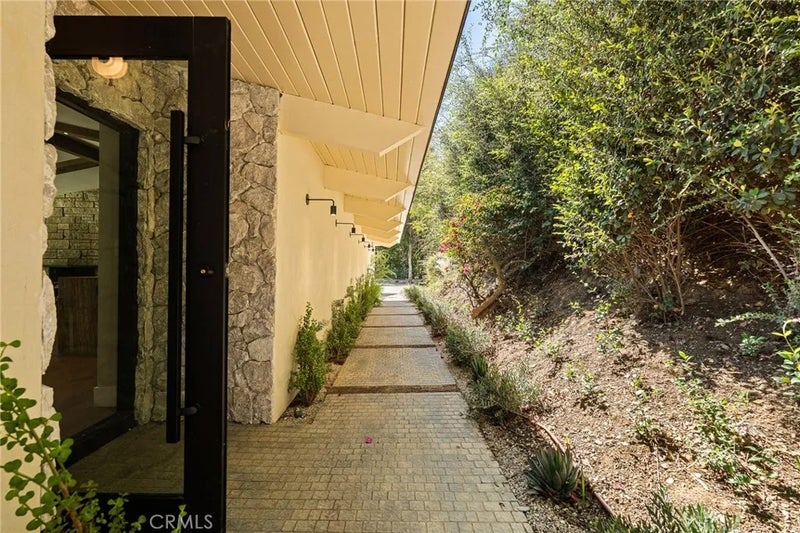 3655 Wrightwood Drive