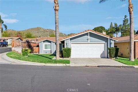 Photo of 12059 Elk Boulevard, Riverside, CA 92505 (MLS # IV26051539)