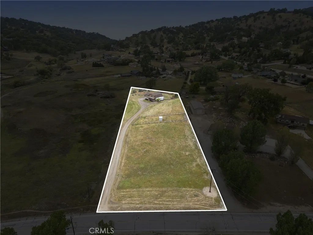 29851 N Lower Valley