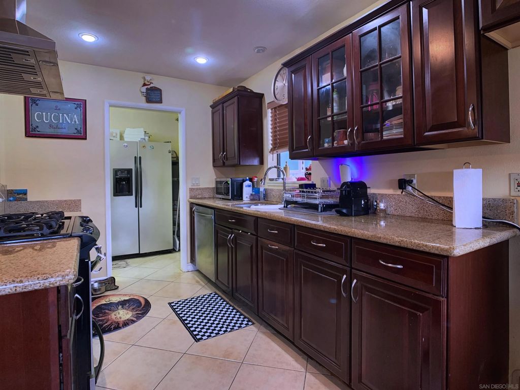 Photo of 7330 Colony Rd, La Mesa, CA 91942 (MLS # 250040337)