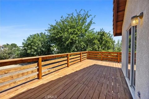 Tiny photo for 601 Las Arenas Court, Bakersfield, CA 93314 (MLS # SR25246144)
