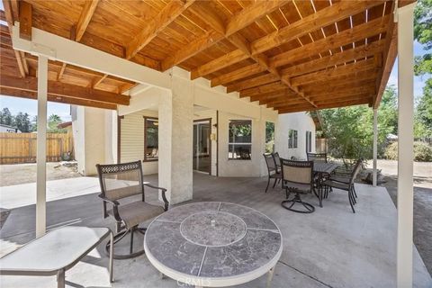 Tiny photo for 601 Las Arenas Court, Bakersfield, CA 93314 (MLS # SR25246144)