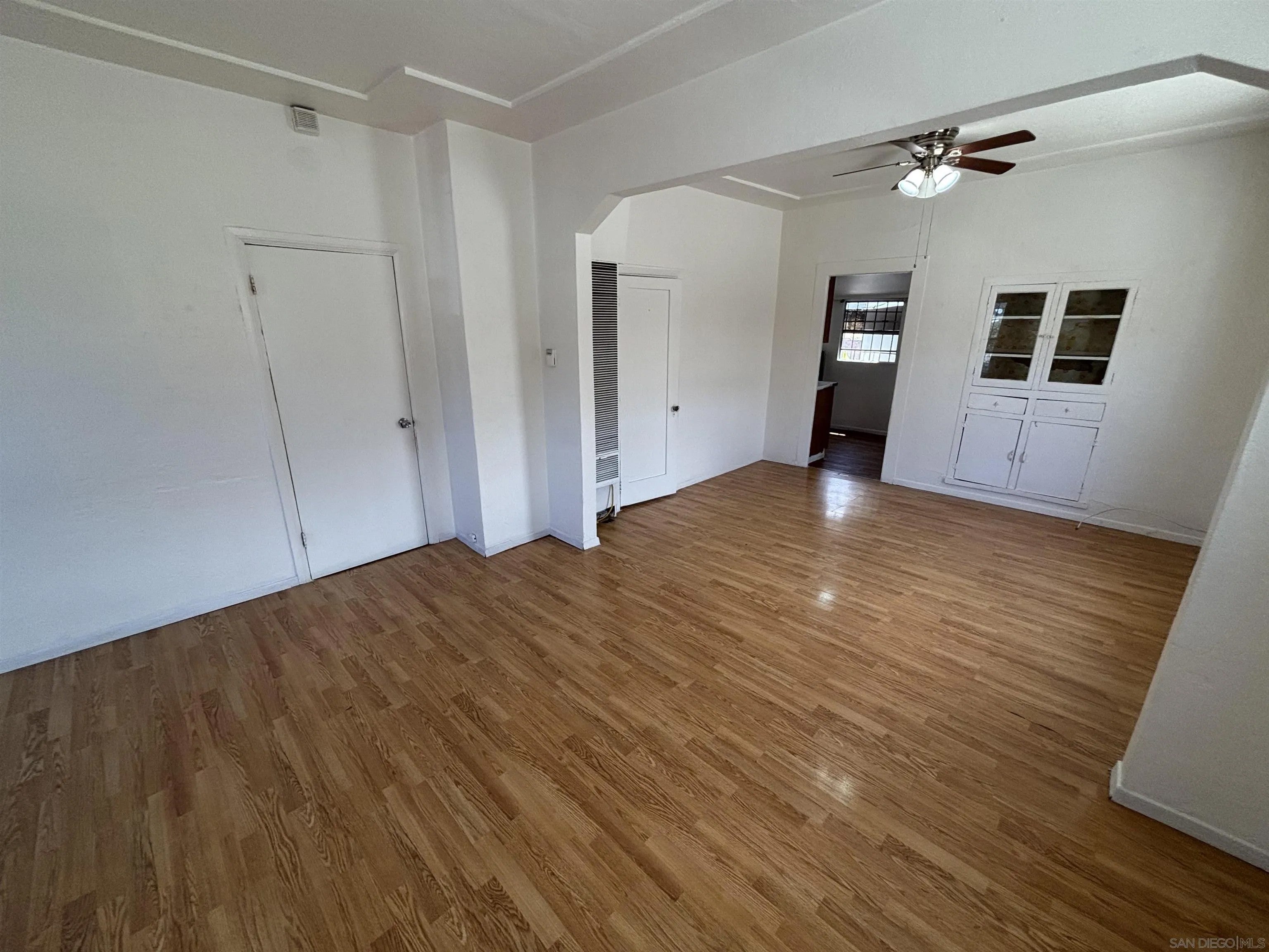 411-13 28th Street