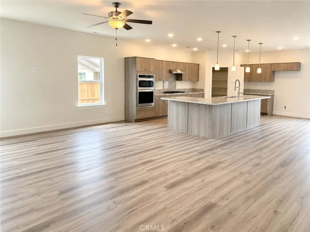 3802 Via Capitola